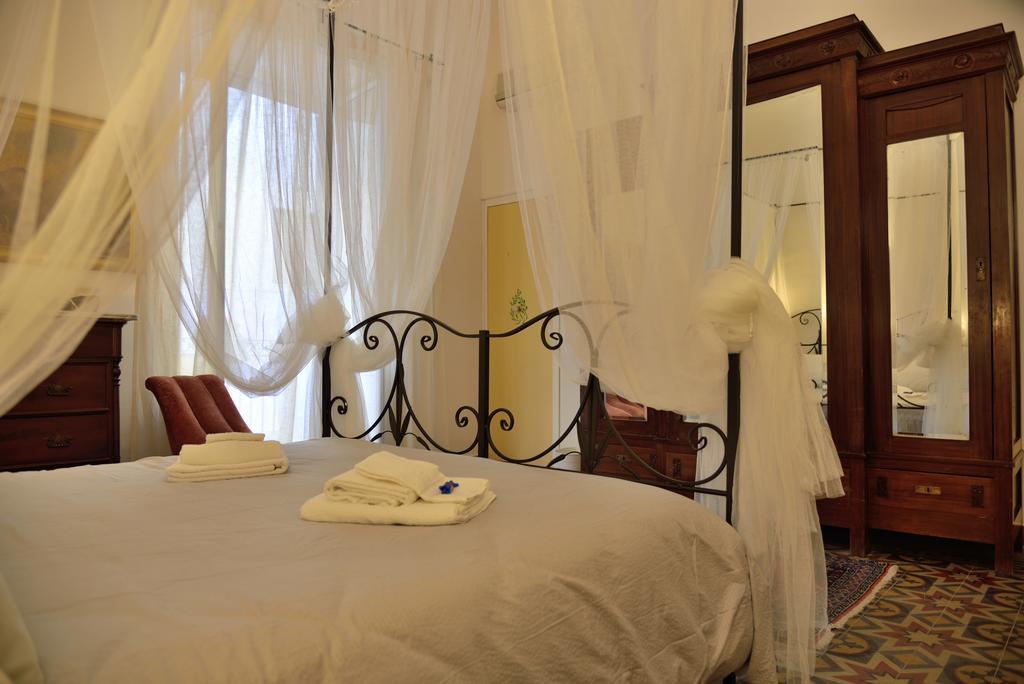 Bed and Breakfast Real Teatro Umberto I Palermo Exteriér fotografie